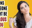 7 Signs Someone Is Jealous Of You